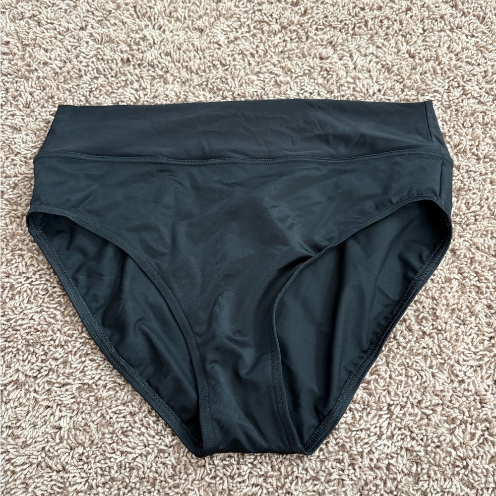 Miraclesuit women’s swim bottom size large Preowned